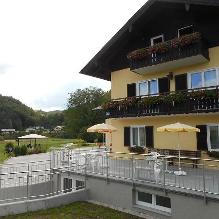 Haus Amalia Bed and Breakfast Strobl Exteriör bild